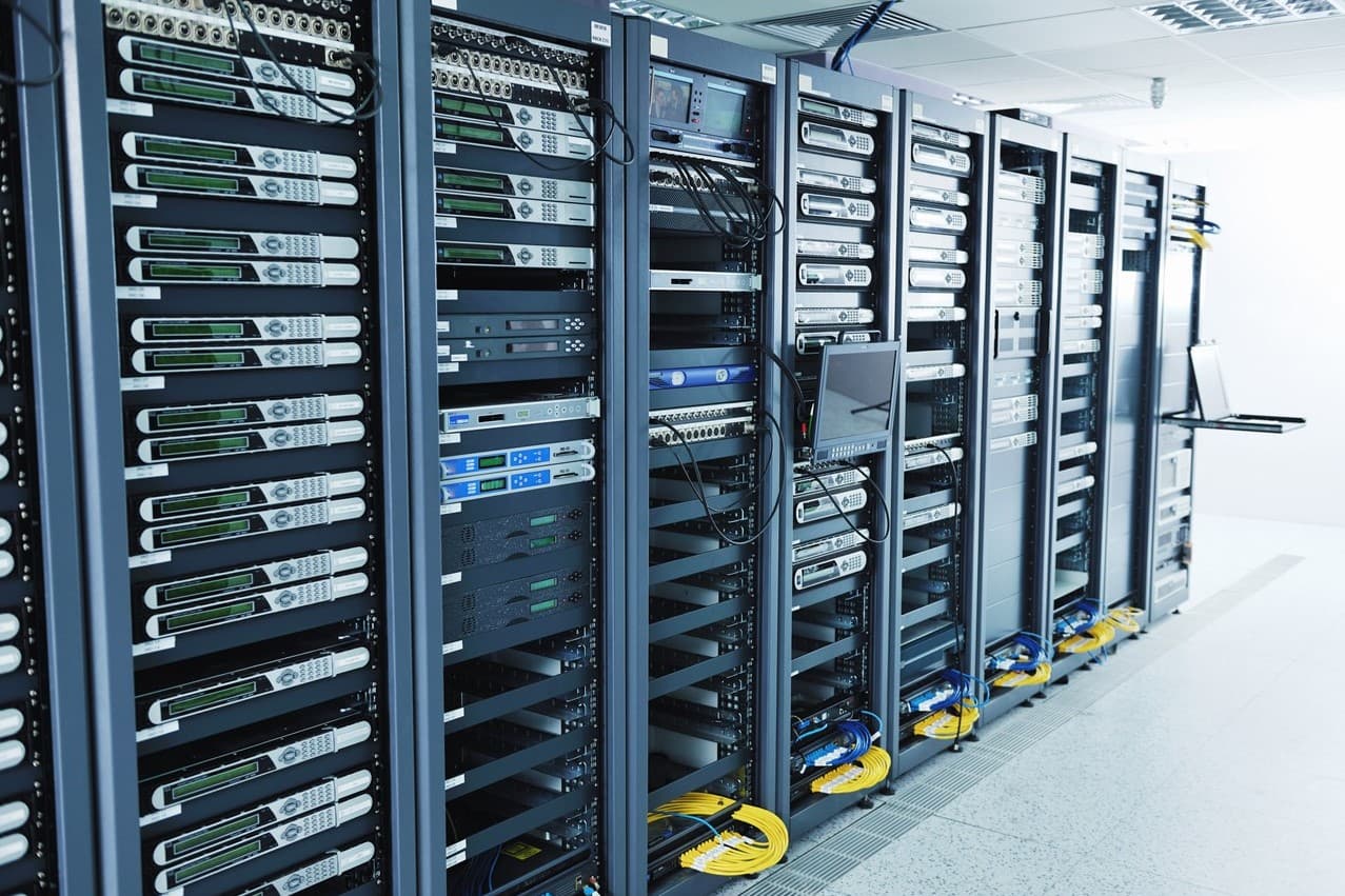 Infraestructura tecnológica y centros de datos para auditoría TI